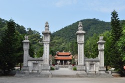 Tour du lịch Côn Sơn – Kiếp Bạc 1 ngày - Tour du lich Con Son – Kiep Bac 1 ngay